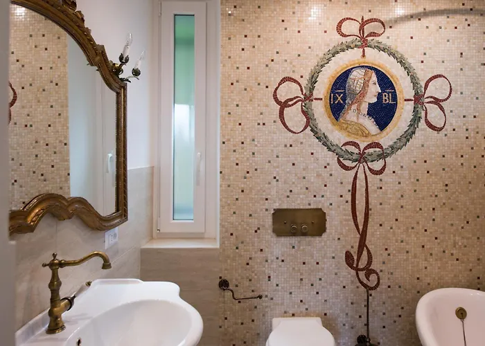 Guest house La Regia 4*